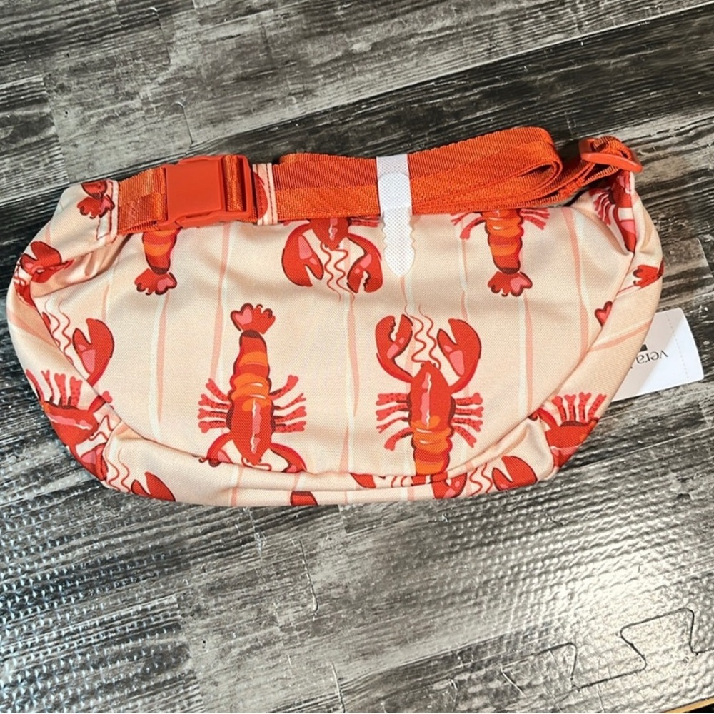 NWT Vera Bradley Lobster Claws Print Large Belt Bag - Picture 5 of 5